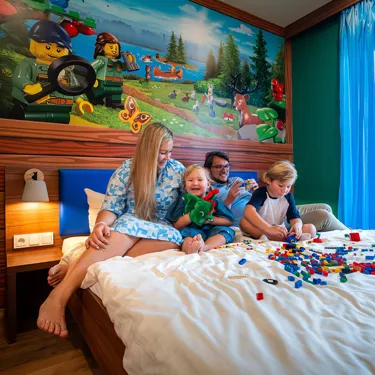 LEGOLAND® Feriendorf - Waldabenteuer LodgeTM - Elternschlafzimmer