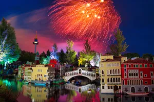 Feuerwerk über Venedig im MINILAND bei Langen Nächten im LEGOLAND Deutschland