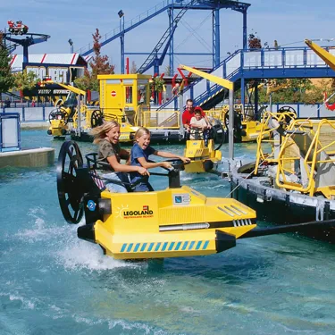Wellenreiter Wasser-Fahrgeschäft im LEGOLAND