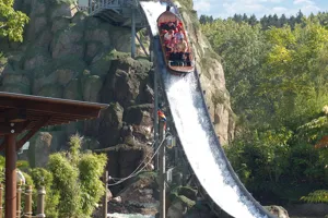 Dschungel X-Pedition Bootsfahrt im Wasser, Fahrgeschäft im LEGOLAND